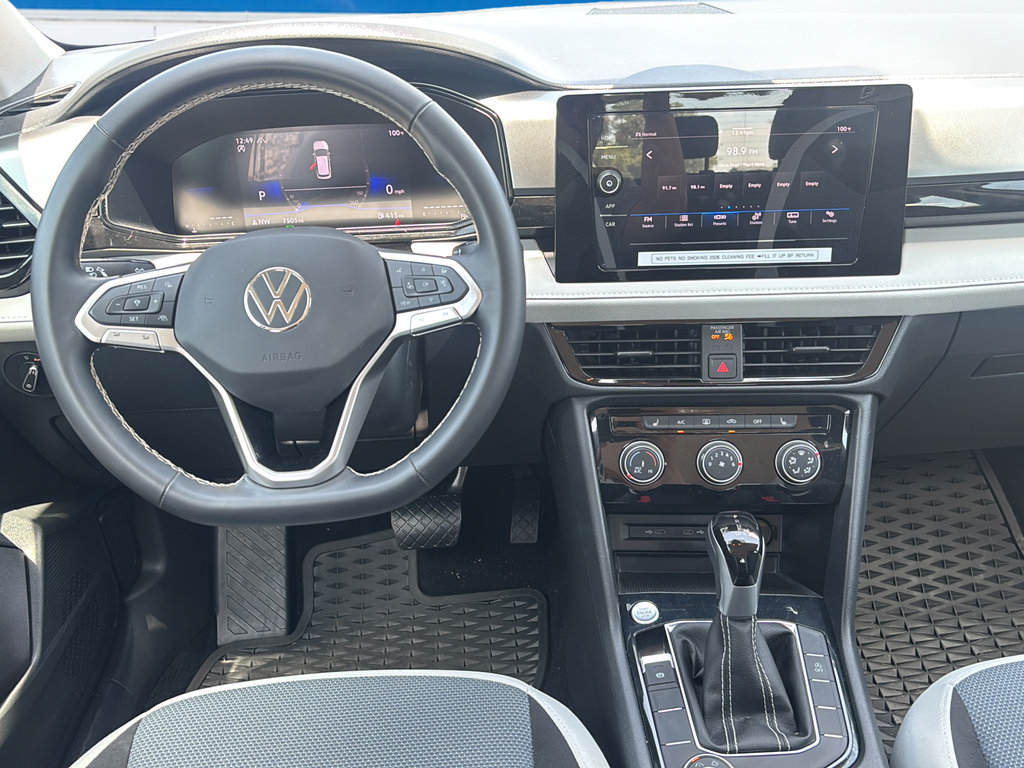 Used 2025 Volkswagen Taos S AWD/4WD image 18