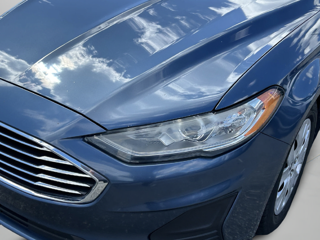 Used 2019 Ford Fusion S FWD image 13