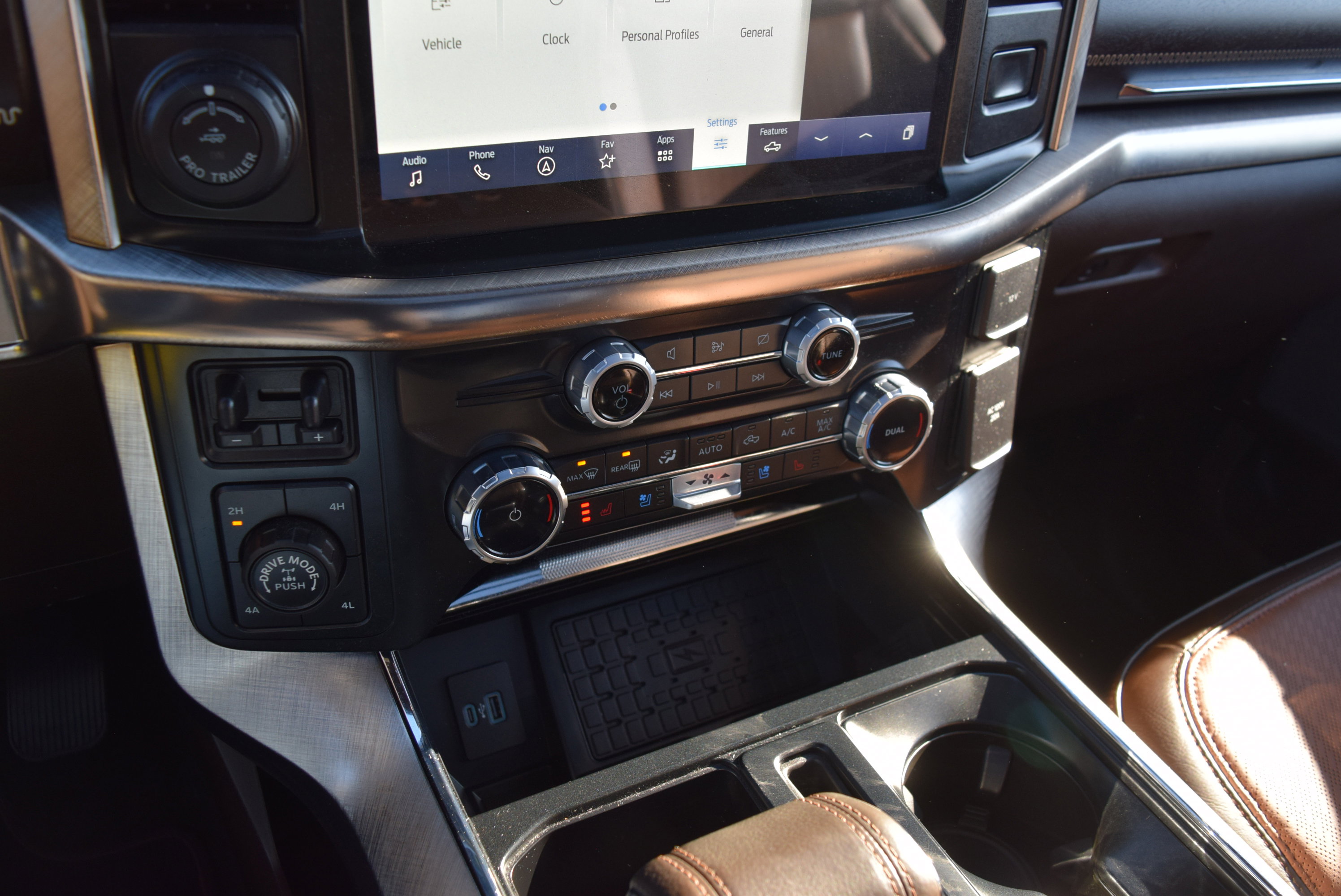 Used 2023 Ford F150 King Ranch w/ Equipment Group 601A High image 15