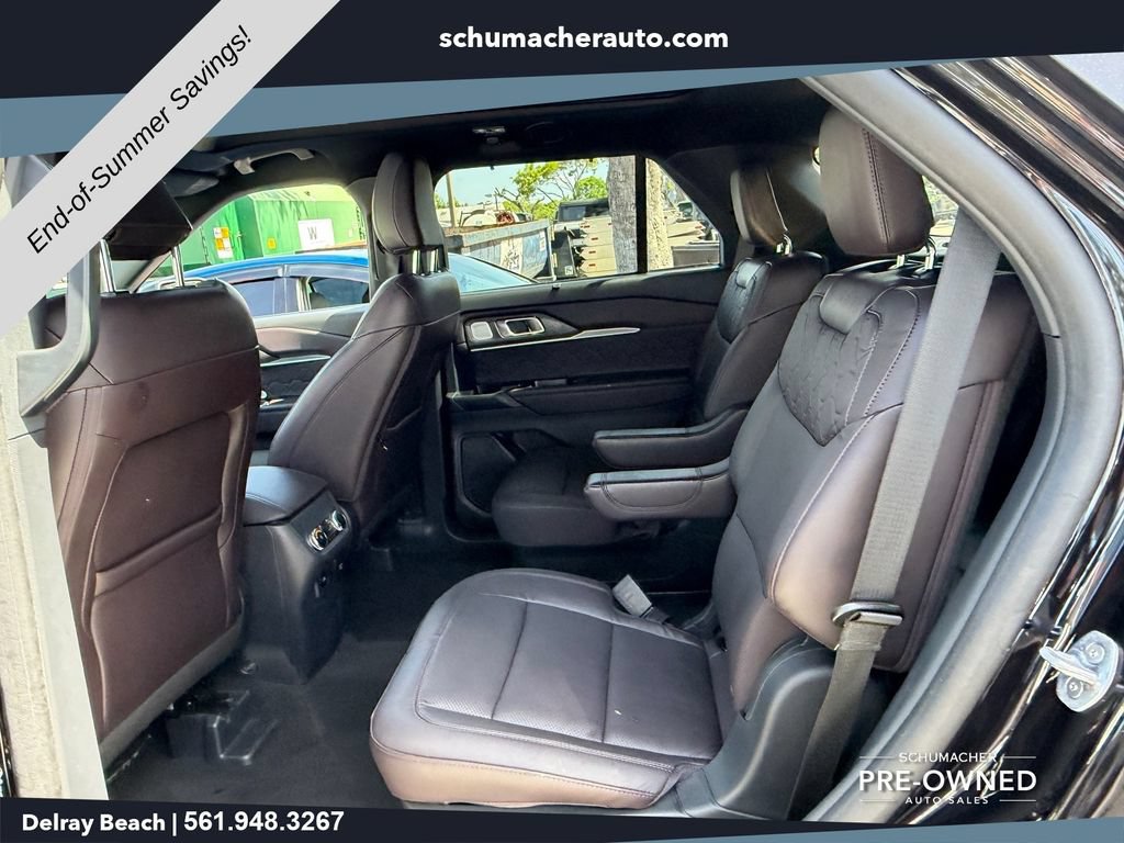 Used 2025 Ford Explorer Platinum w/ Ultimate Package RWD image 11