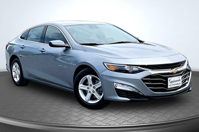 Used 2024 Chevrolet Malibu LT FWD image 3