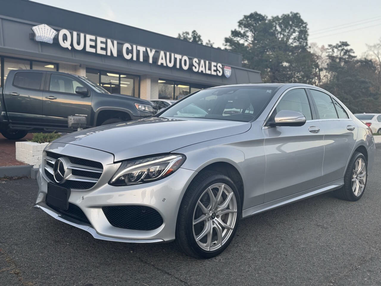 Used 2015 Mercedes-Benz C 400 4MATIC w/ Driver Assistance Package image 1