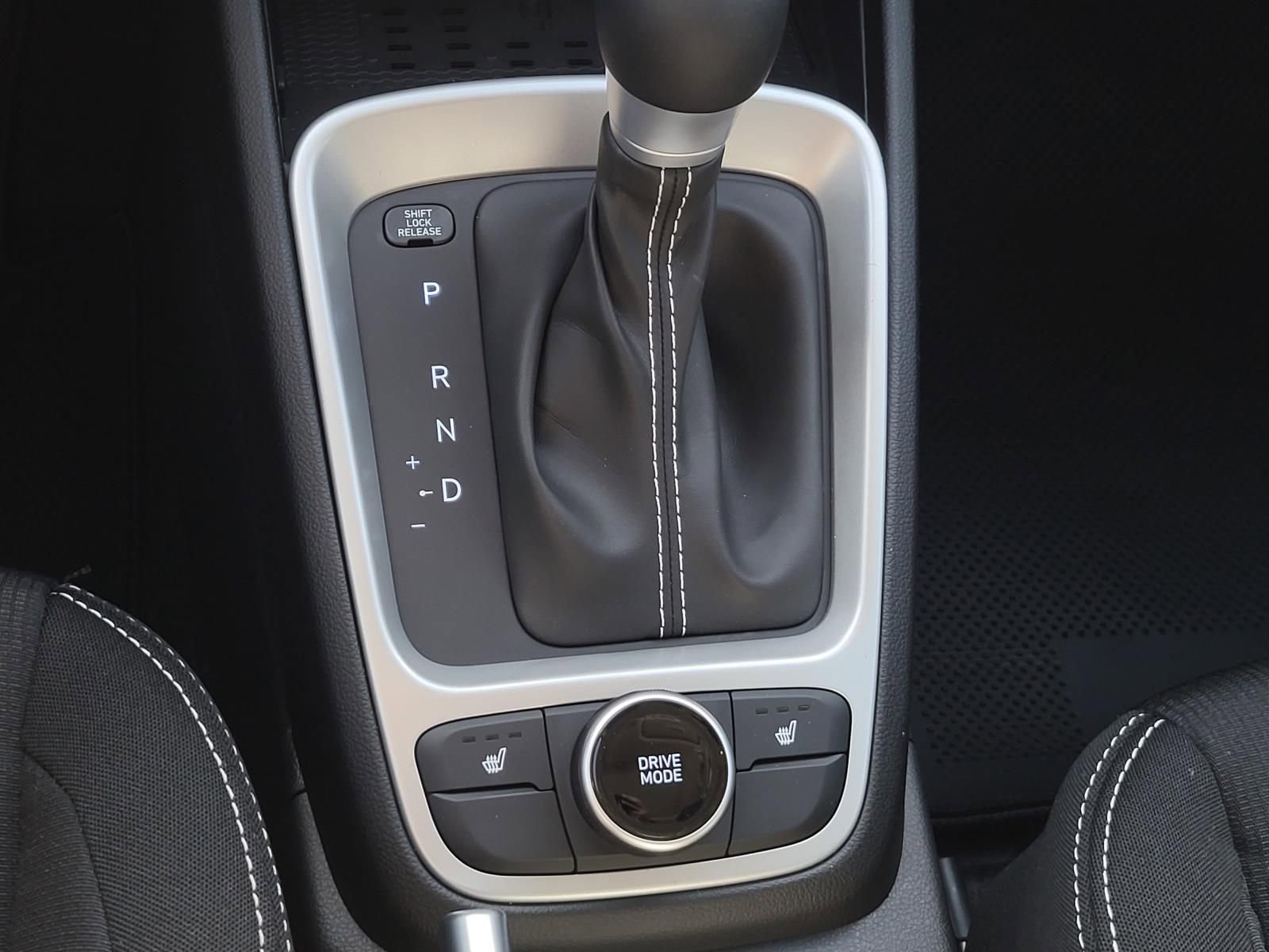 New 2026 Hyundai Venue SEL FWD image 21