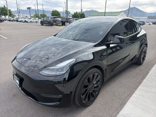 Used 2023 Tesla Model Y Performance AWD/4WD image 2