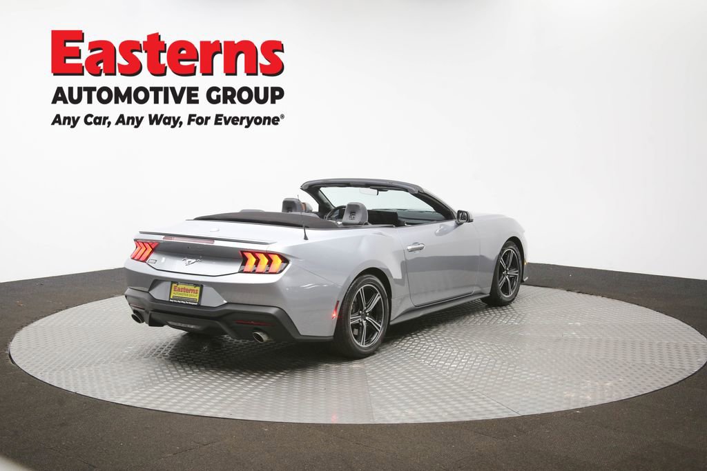 Used 2025 Ford Mustang Premium image 37