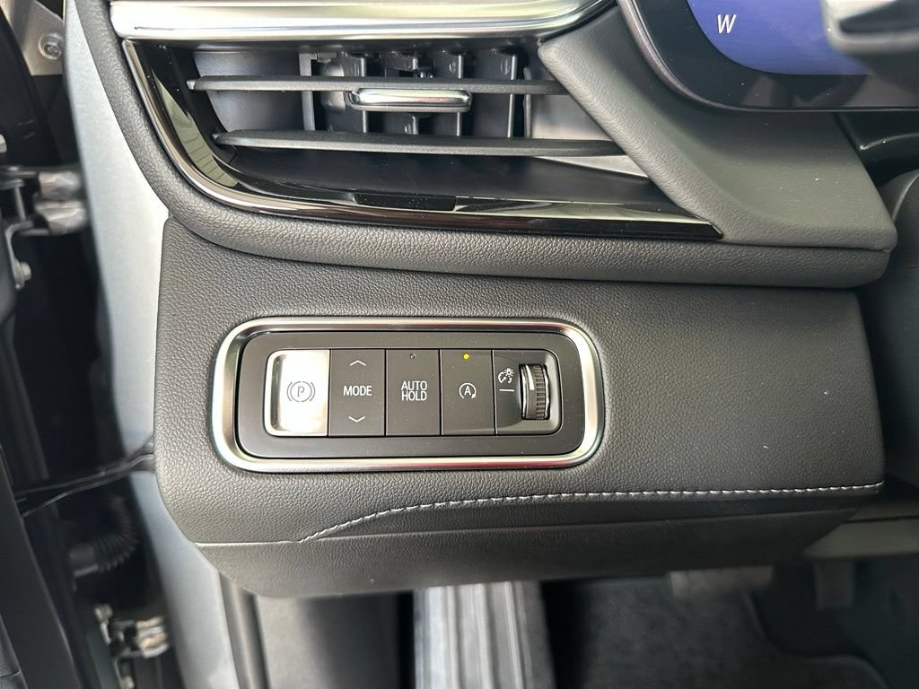 New 2026 Buick Enclave Avenir w/ Super Cruise Package FWD image 19