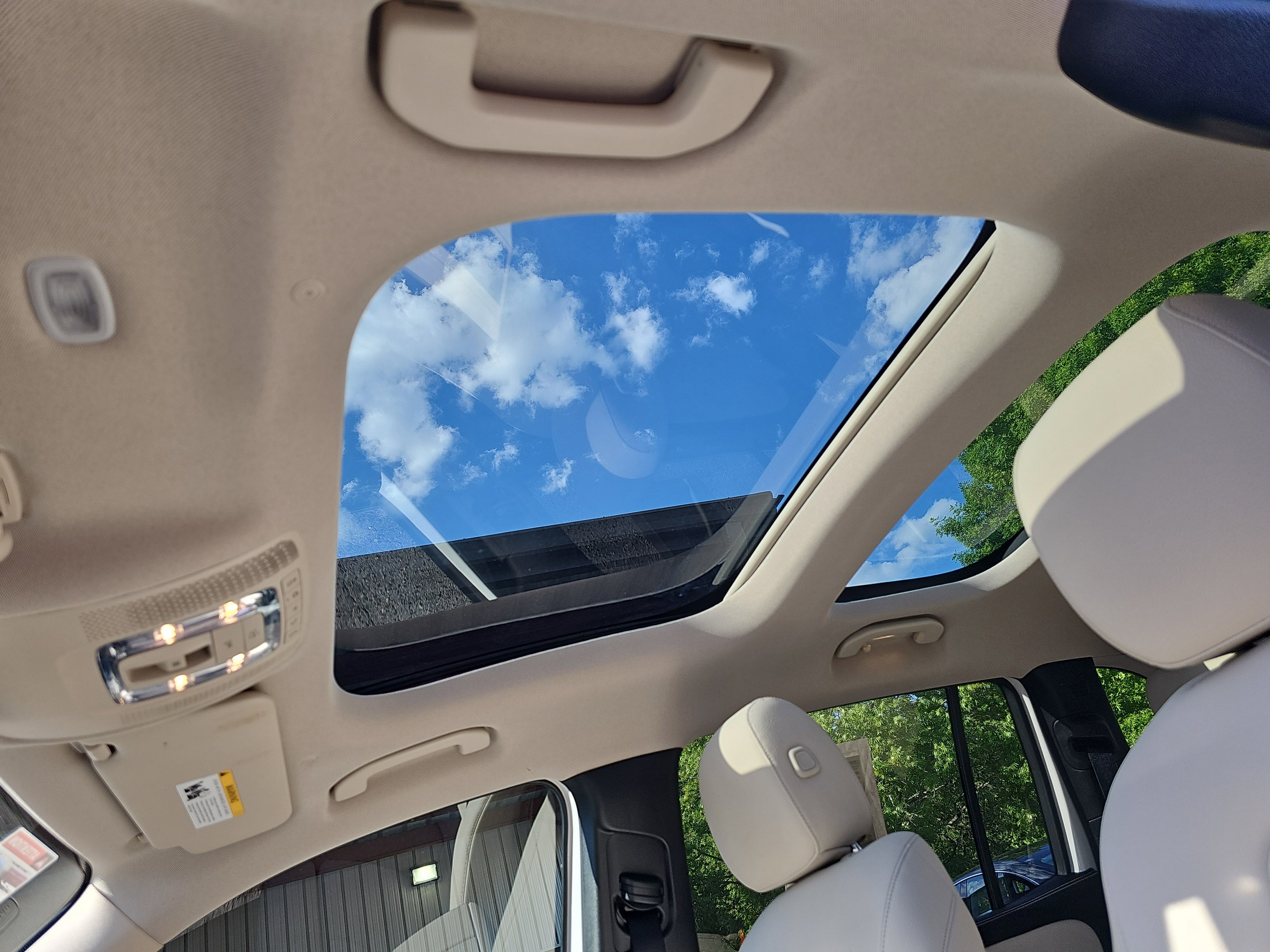 Used 2022 Mercedes-Benz GLB 250 image 31