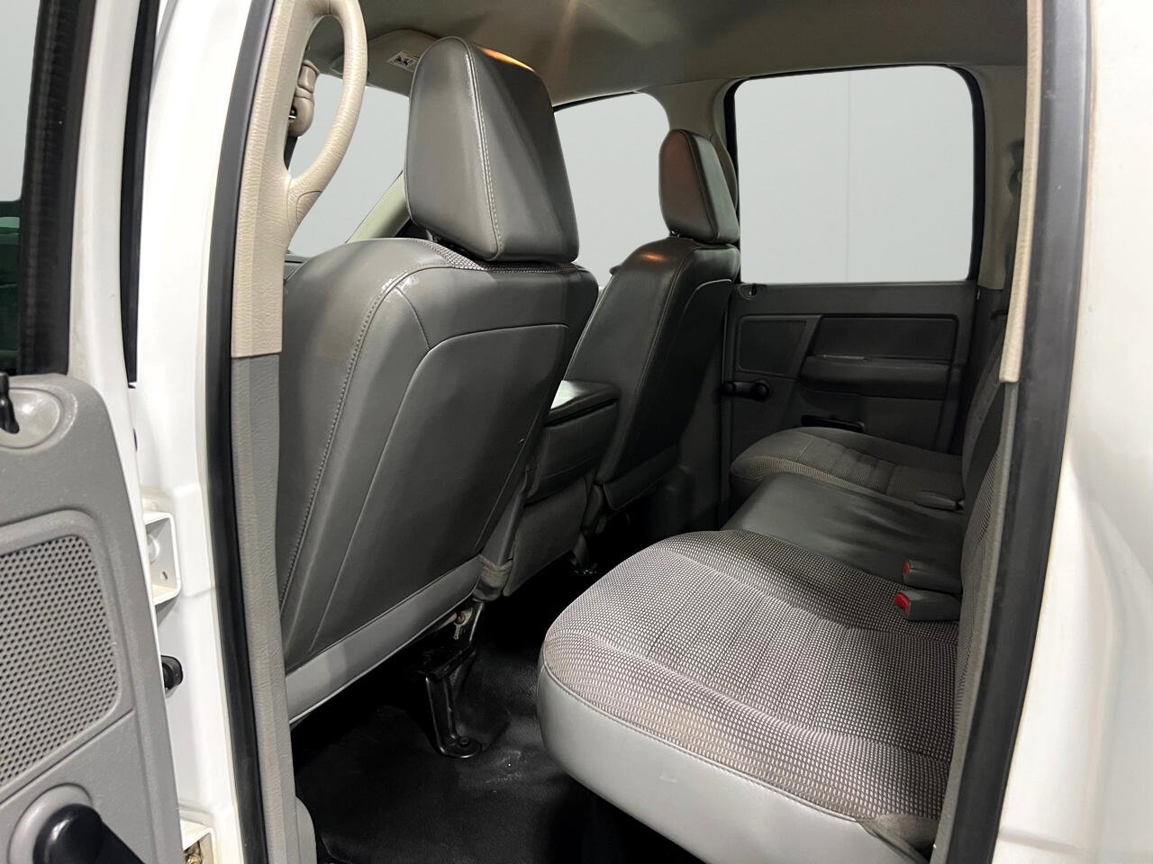 Used 2007 Dodge Ram 1500 Truck ST w/ Trailer Tow Group image 22