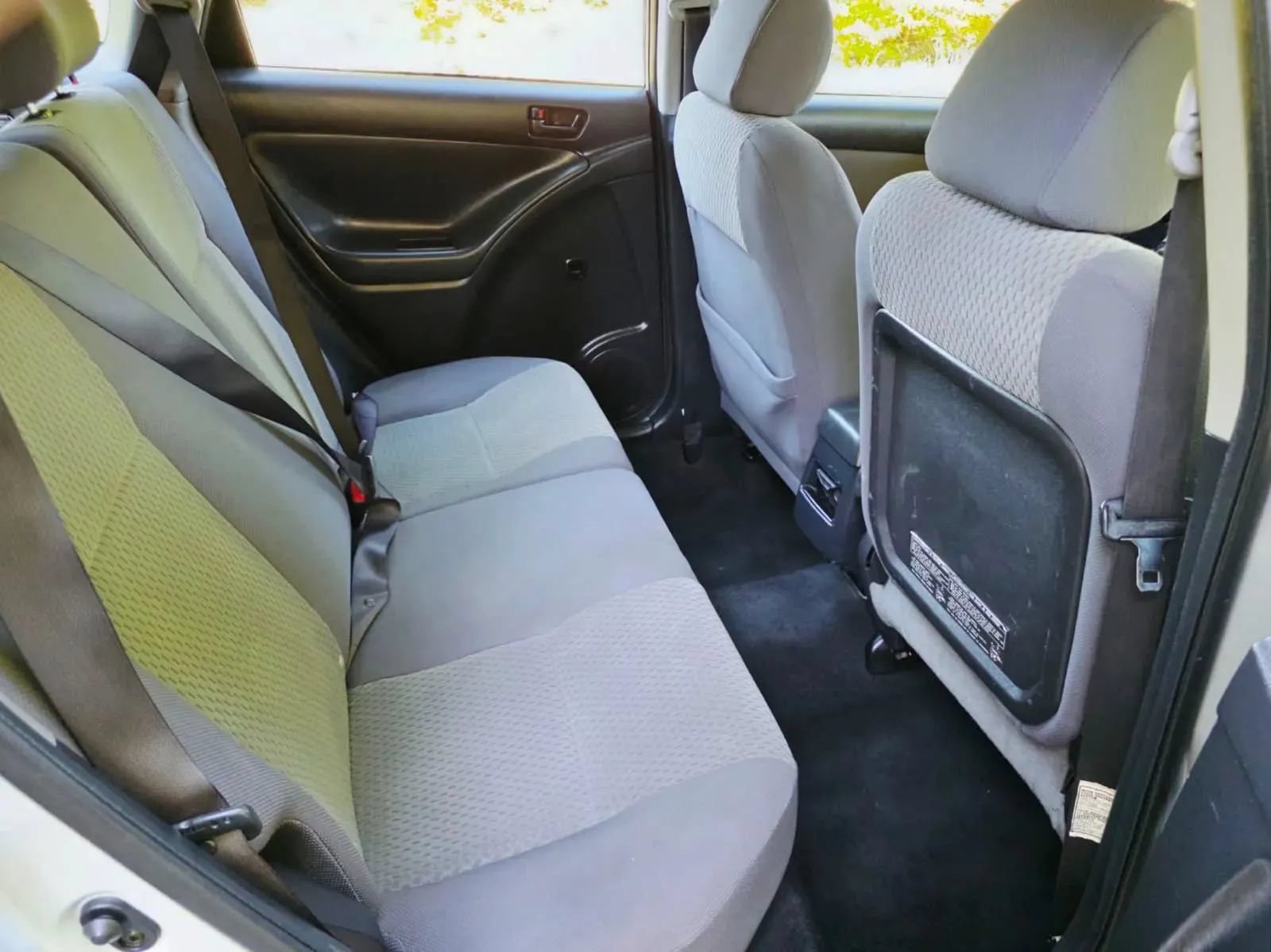 Used 2005 Toyota Matrix FWD image 12
