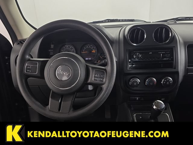 Used 2016 Jeep Patriot Sport w/ Power Value Group FWD image 12