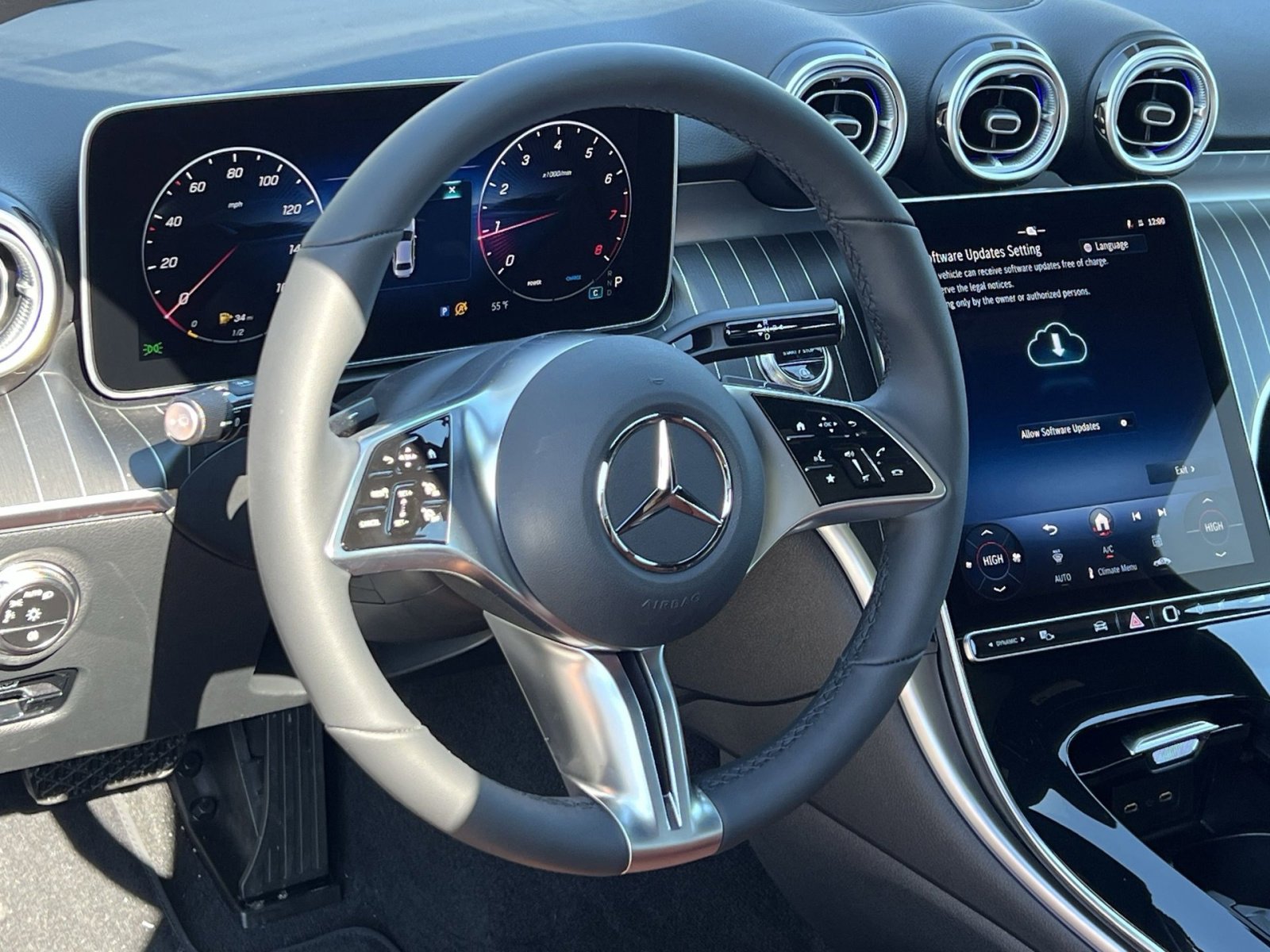 New 2026 Mercedes-Benz C 300 4MATIC Sedan image 14