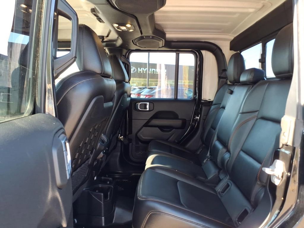 Used 2021 Jeep Gladiator Mojave image 11