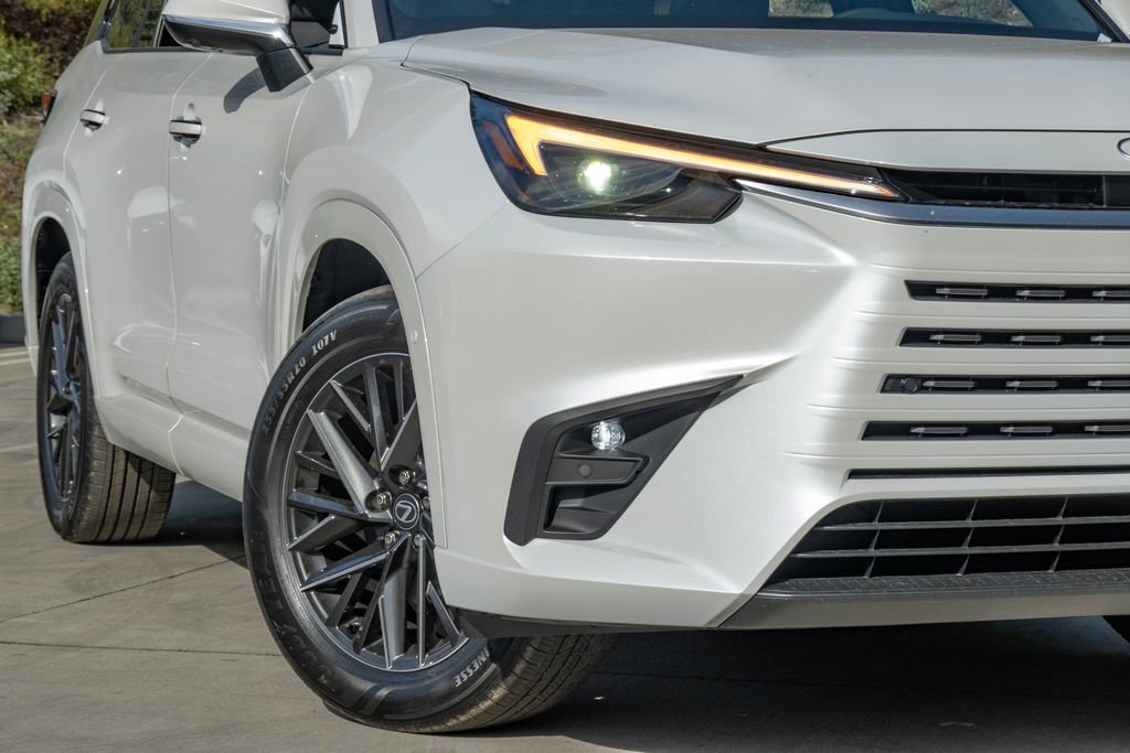 New 2026 Lexus TX 350 FWD image 5