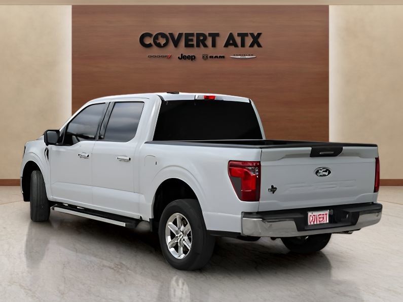 Used 2024 Ford F150 XLT RWD image 3