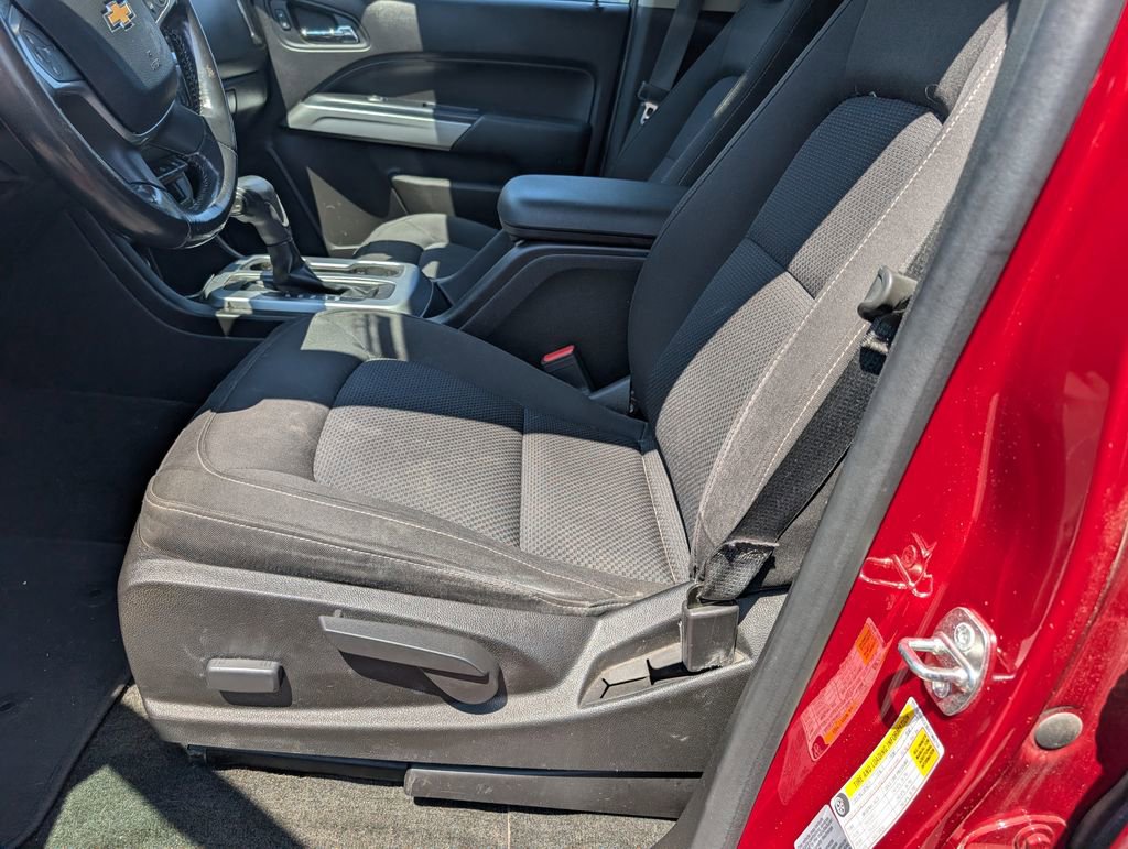 Used 2016 Chevrolet Colorado LT w/ LT Convenience Package image 9