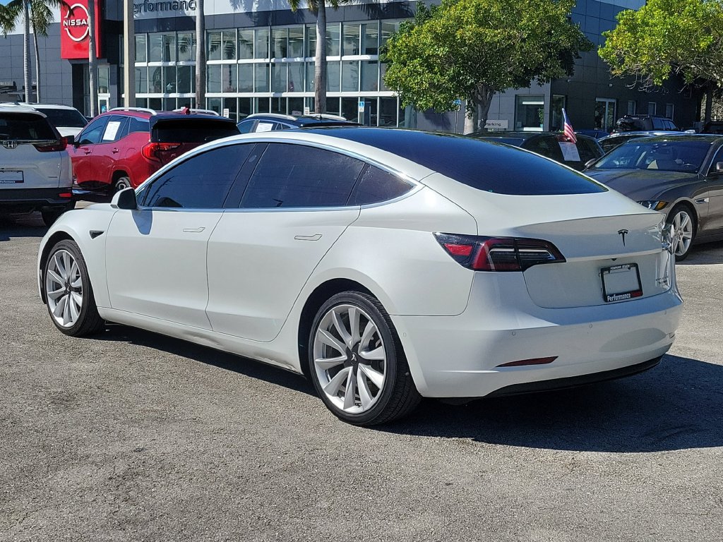 Used 2020 Tesla Model 3 Long Range AWD/4WD image 9