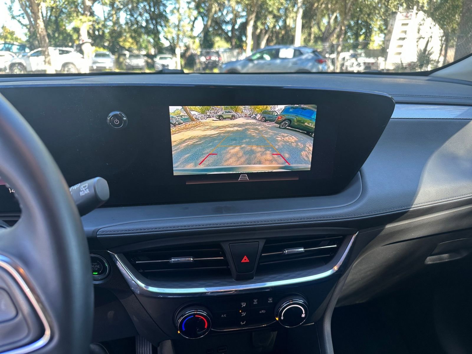 Used 2025 Buick Encore GX Preferred image 17