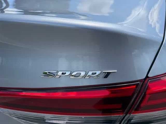 Used 2024 Honda Civic Sport image 16
