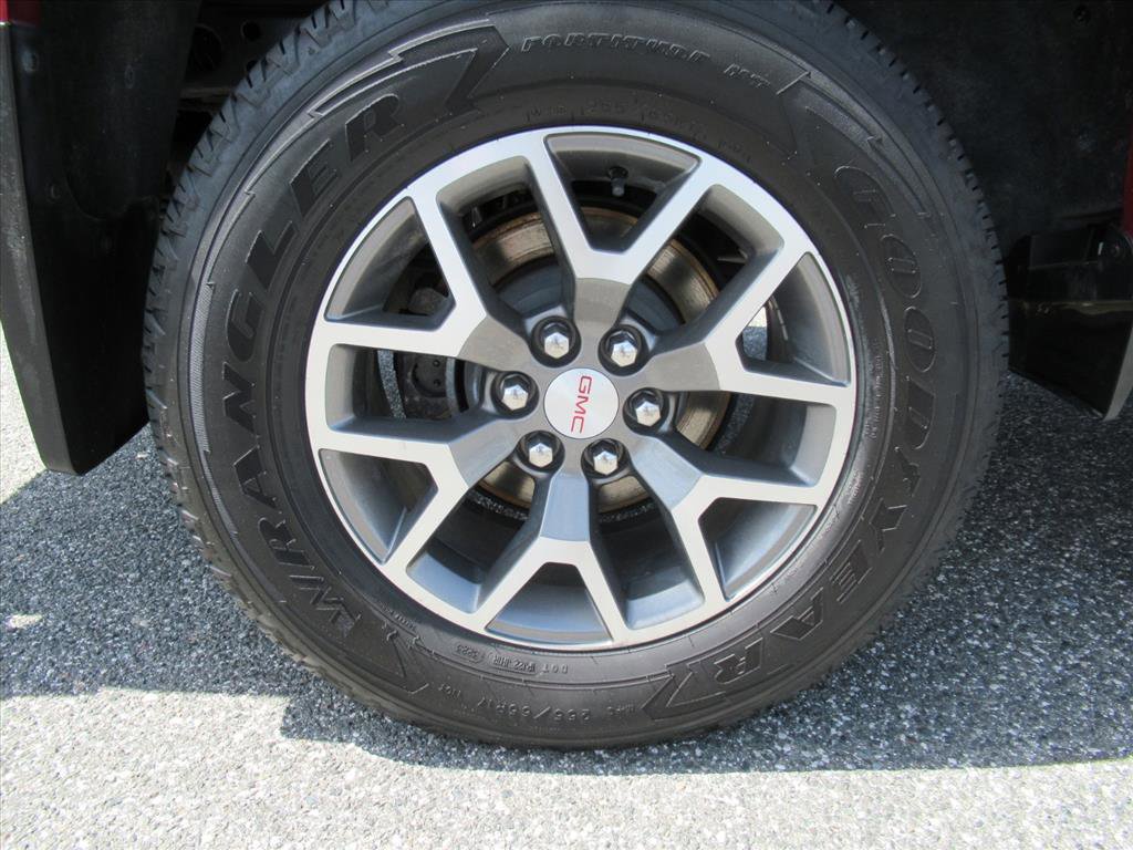 Used 2018 GMC Canyon All Terrain w/ Trailering Package AWD/4WD image 9