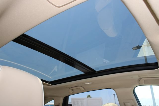 Used 2022 Acura RDX AWD w/ Advance Package image 6