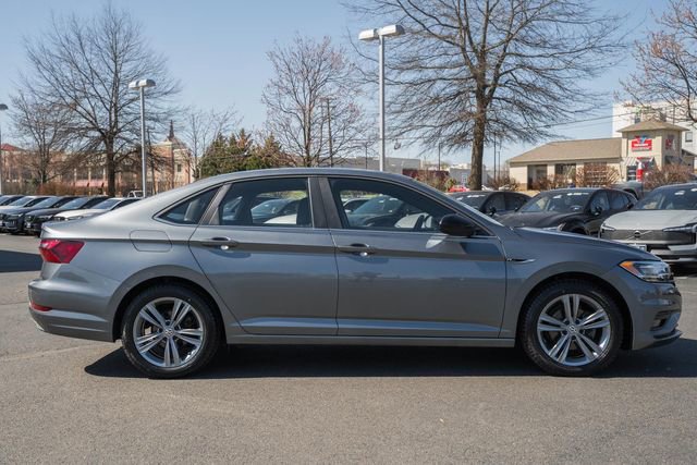 Used 2020 Volkswagen Jetta R-Line image 4