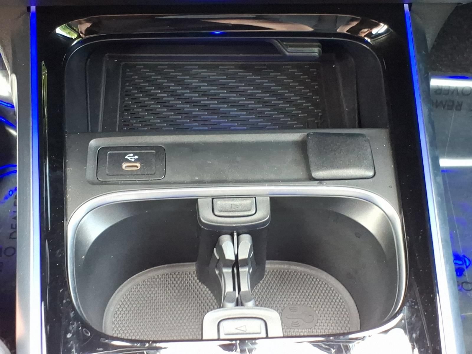 Certified 2025 Mercedes-Benz GLB 250 4MATIC image 19