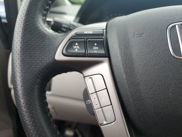 Used 2016 Honda Odyssey Touring Elite image 23