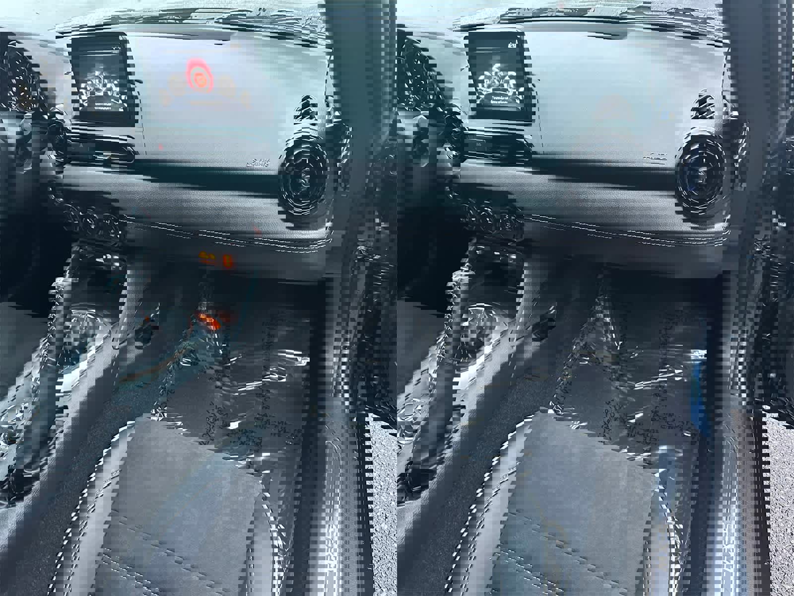 Used 2022 MAZDA MX-5 Miata Club w/ Interior Package image 12