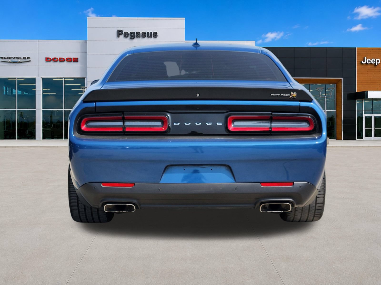 Used 2021 Dodge Challenger R/T Scat Pack RWD image 7