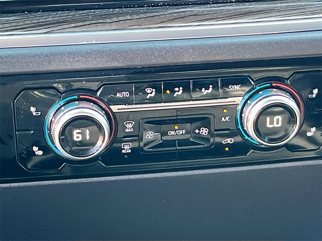 Used 2024 GMC Sierra 1500 Elevation image 16