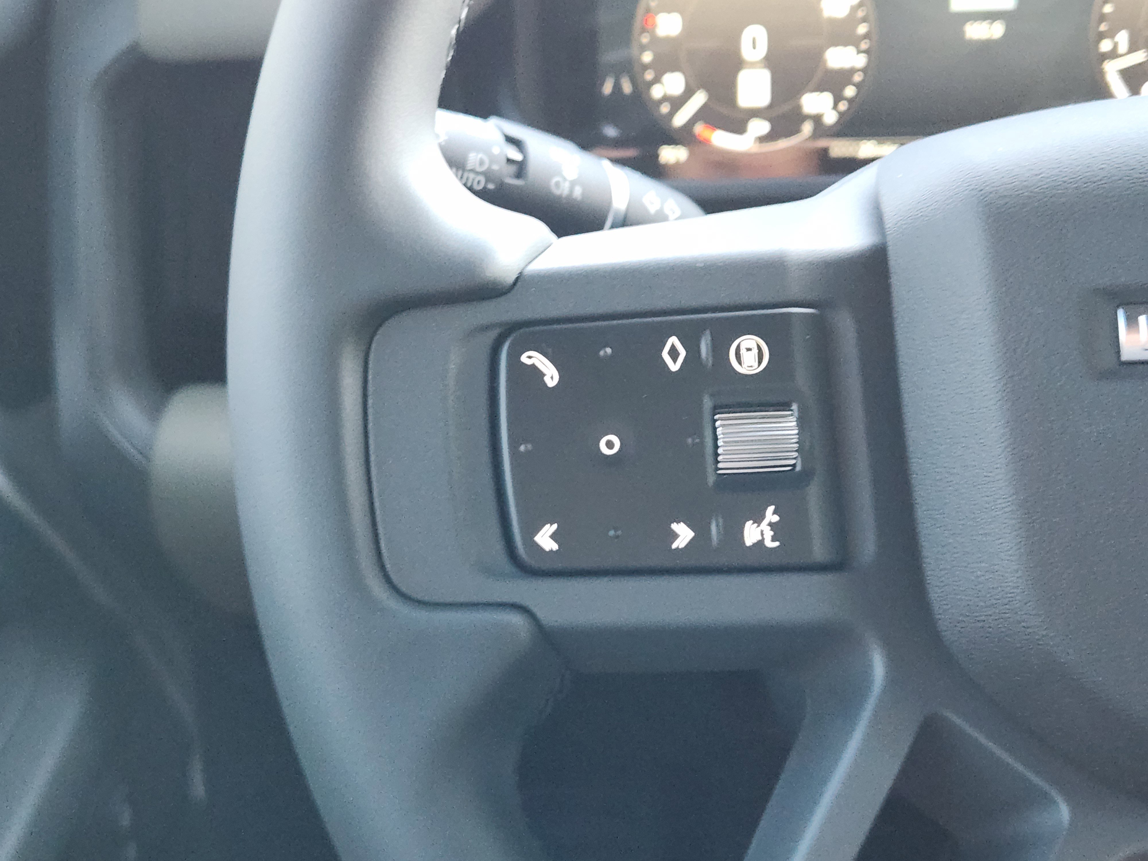 New 2026 Land Rover Defender 110 S image 28