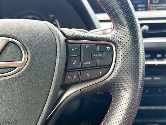 Used 2020 Lexus UX 250h F Sport w/ F Sport Premium Package AWD/4WD image 38