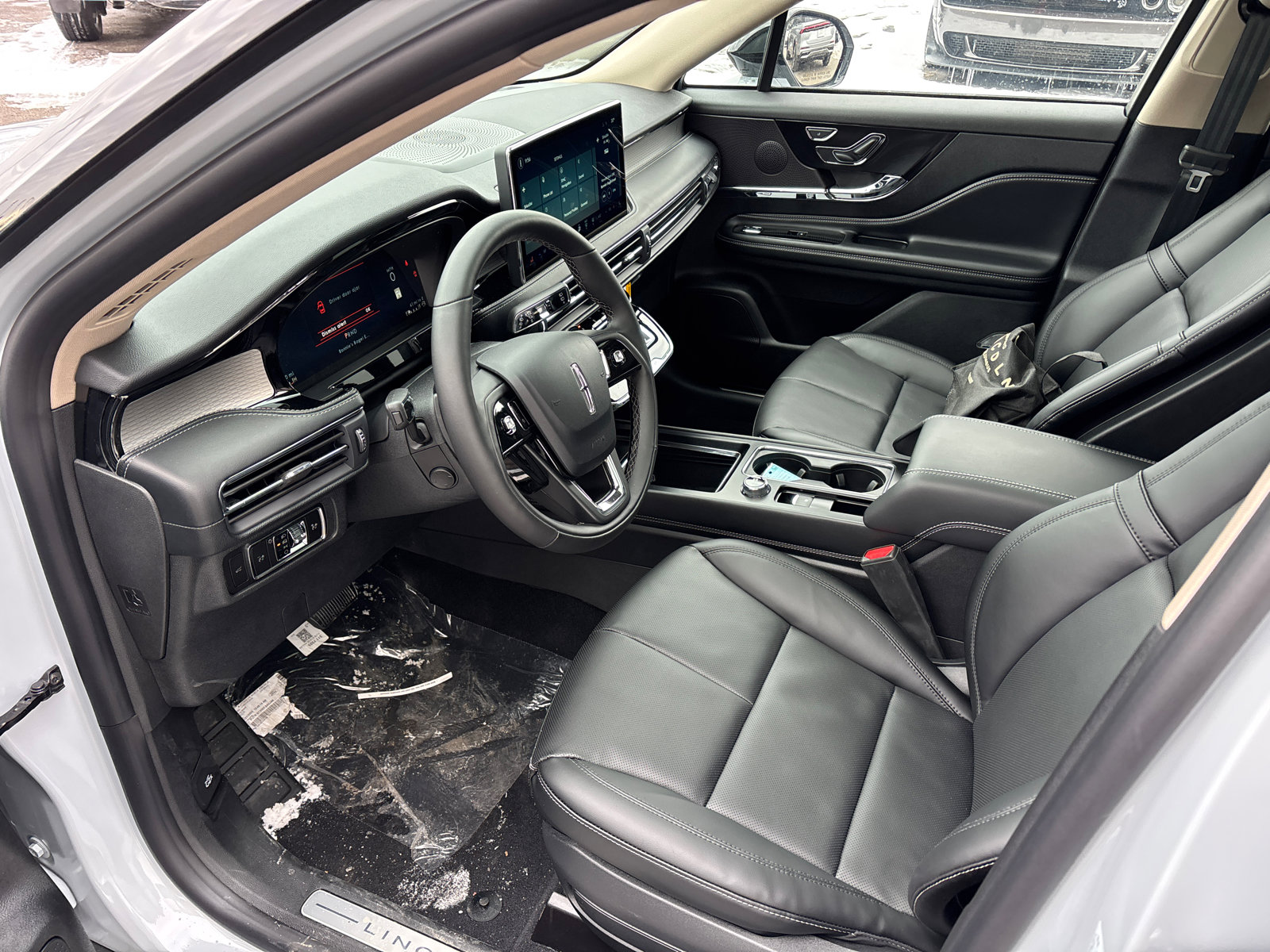 New 2026 Lincoln Corsair Premiere AWD/4WD image 25
