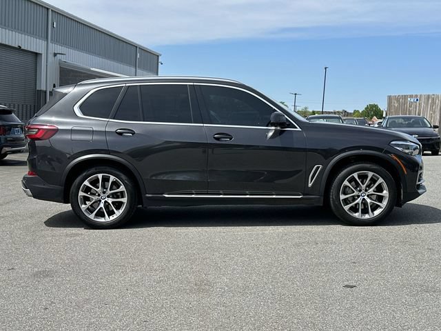 Used 2023 BMW X5 xDrive40i w/ Premium Package AWD/4WD image 13