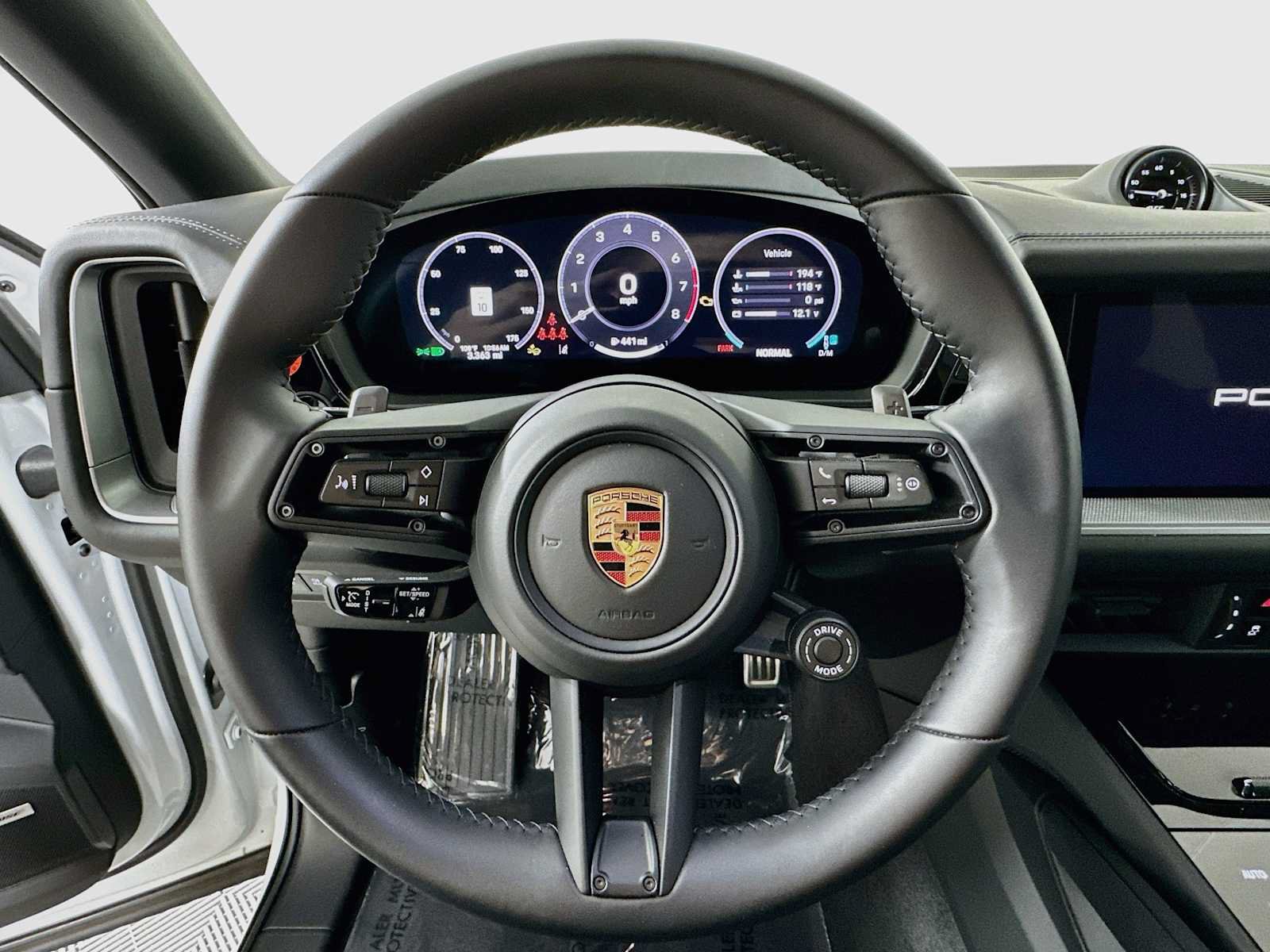Certified 2026 Porsche Cayenne Coupe AWD/4WD image 14