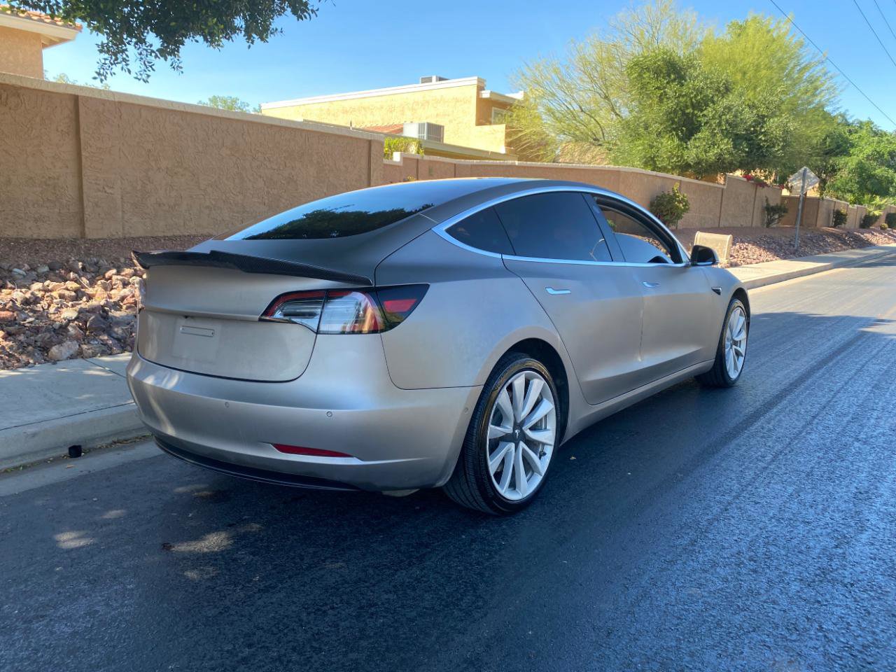 Used 2019 Tesla Model 3 Standard Range Plus image 6