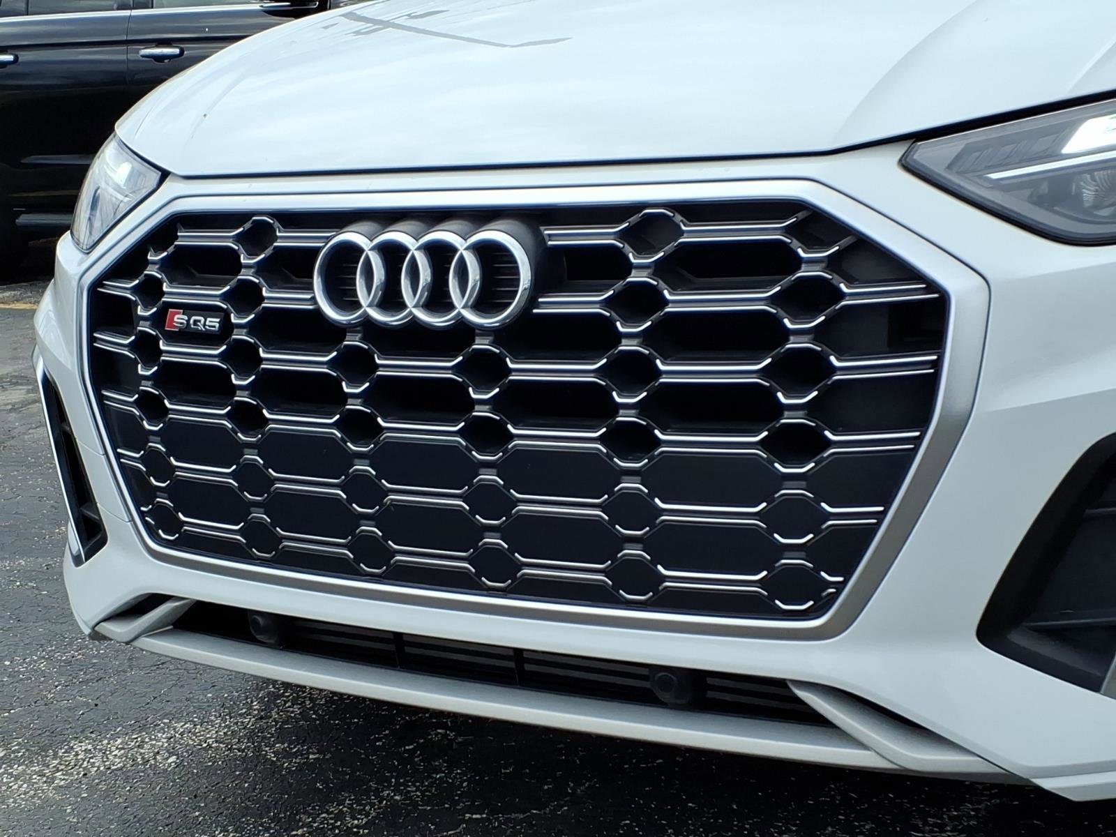 Used 2022 Audi SQ5 Premium image 35