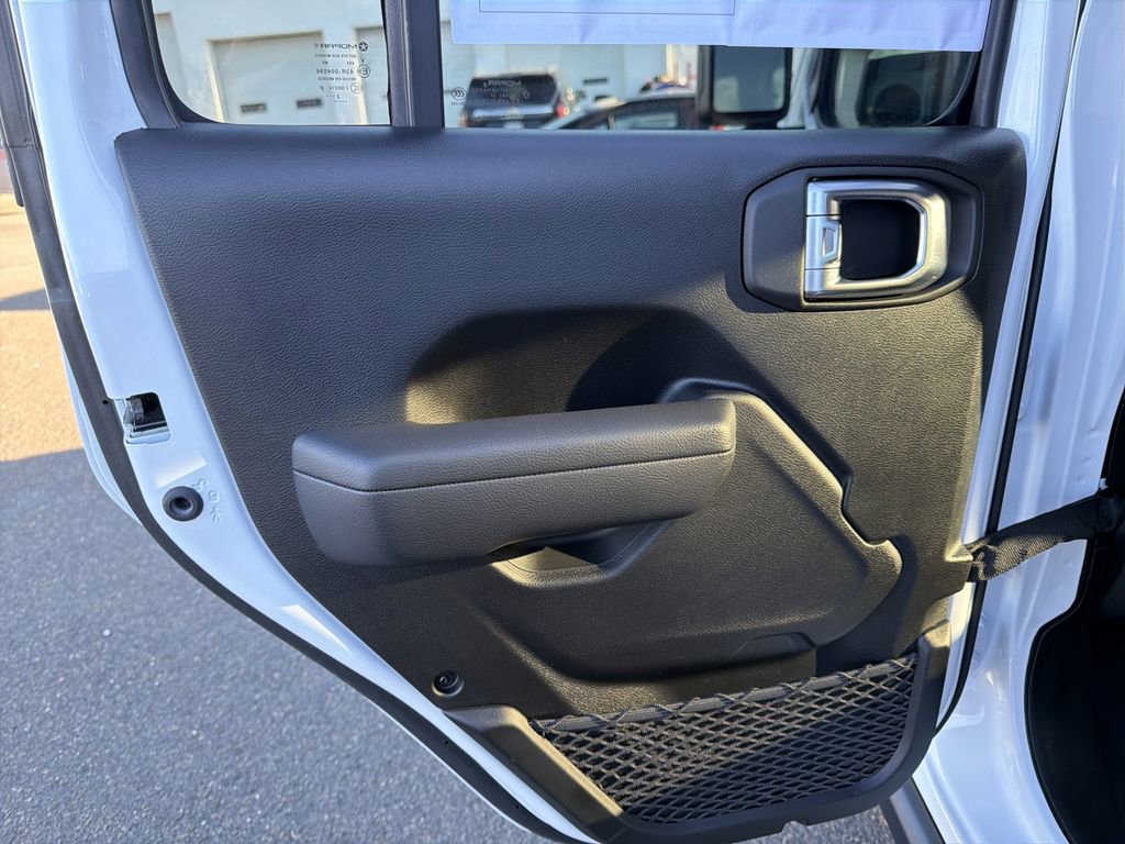 Used 2024 Jeep Wrangler Willys 4xe image 13