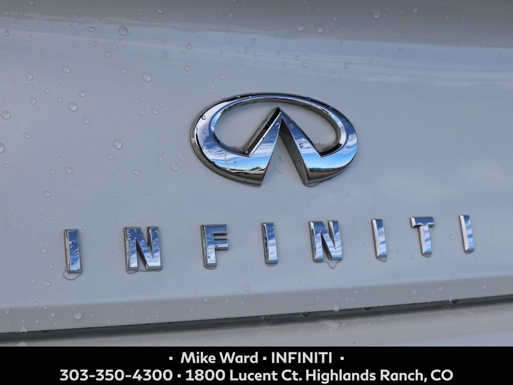 Used 2022 INFINITI Q60 Red Sport 400 w/ Carbon Fiber Package AWD/4WD image 4