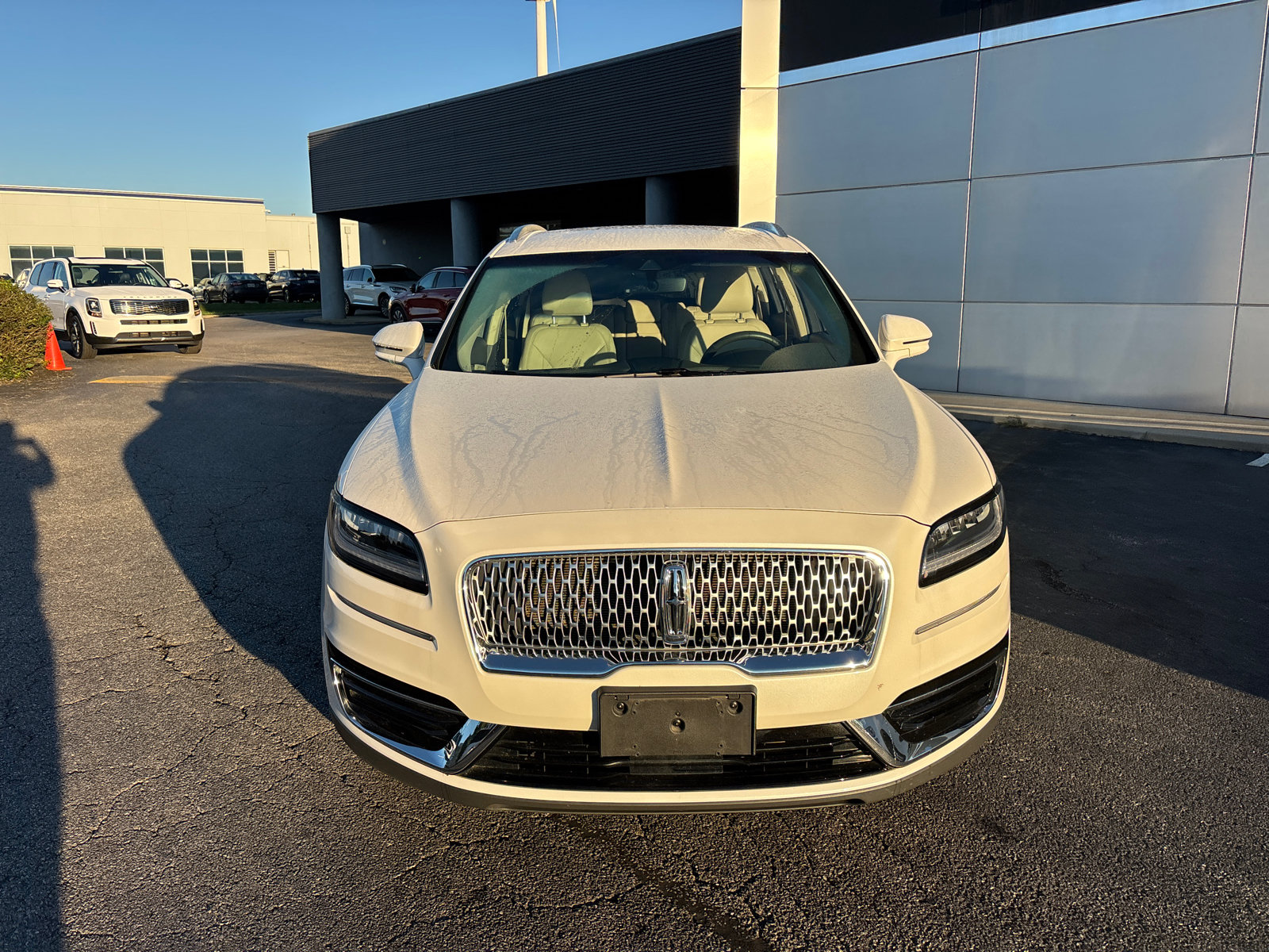 Certified 2019 Lincoln Nautilus Premier AWD/4WD image 2