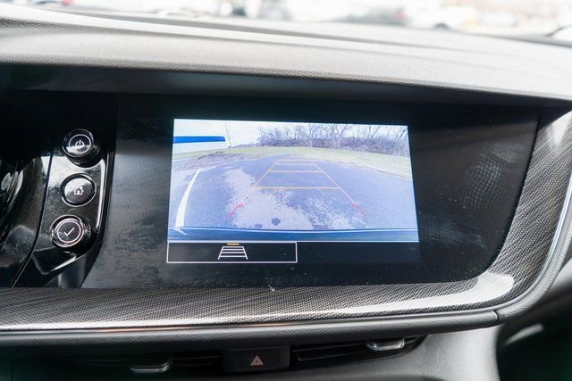 Used 2023 Buick Envision Preferred image 29