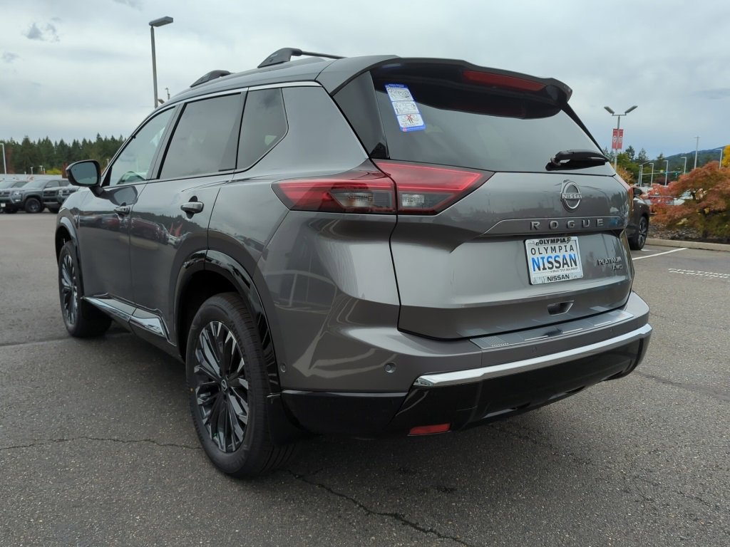 New 2026 Nissan Rogue Platinum image 3