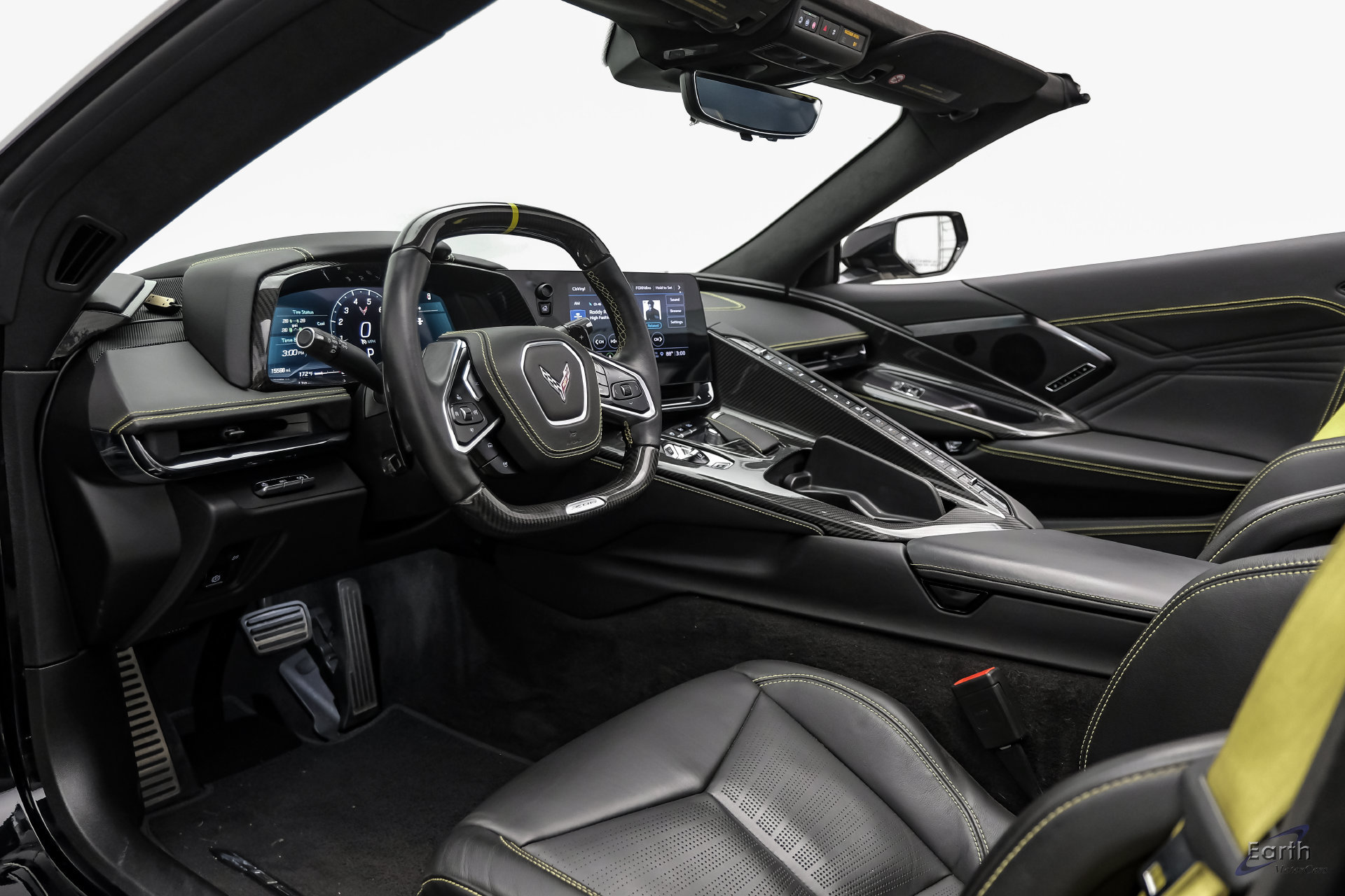 Used 2023 Chevrolet Corvette Z06 w/ Stealth Interior Trim Package RWD image 45