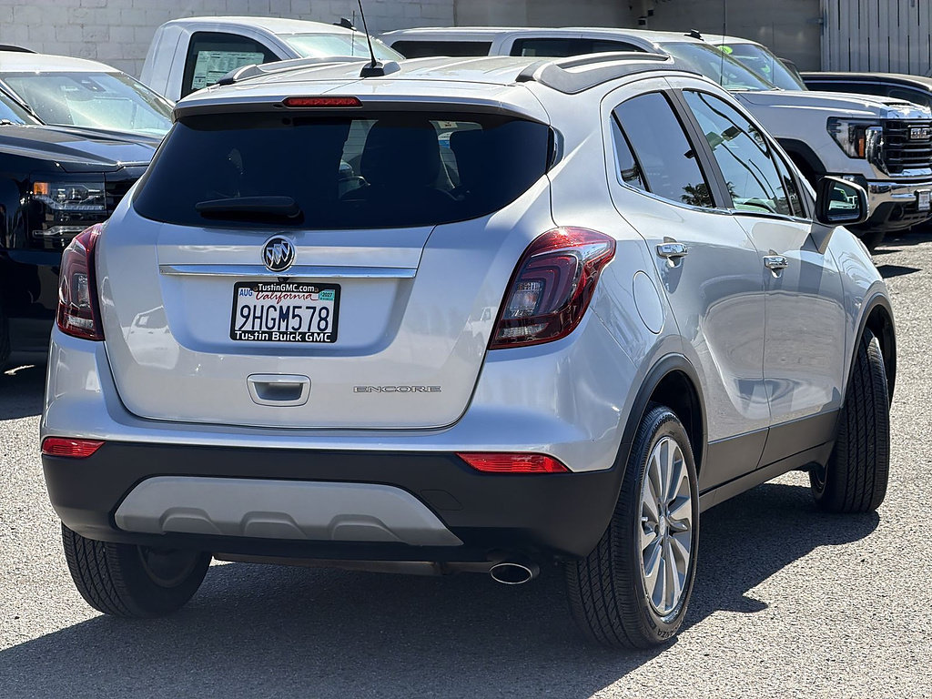 Used 2020 Buick Encore Preferred FWD image 5
