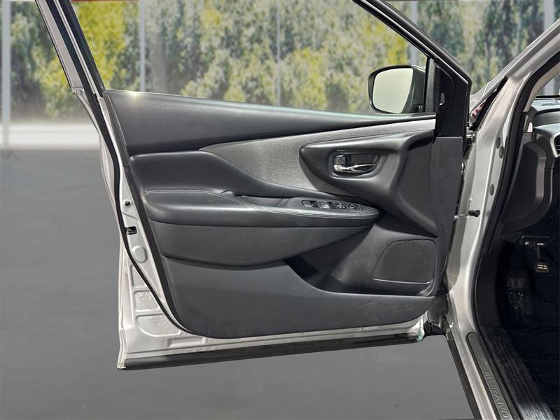 Used 2020 Nissan Murano S w/ Technology Package image 18