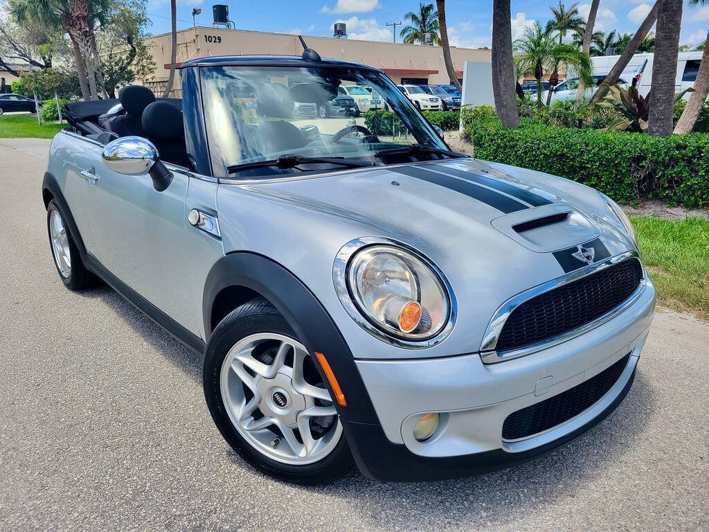 Used 2010 MINI Cooper S FWD image 1