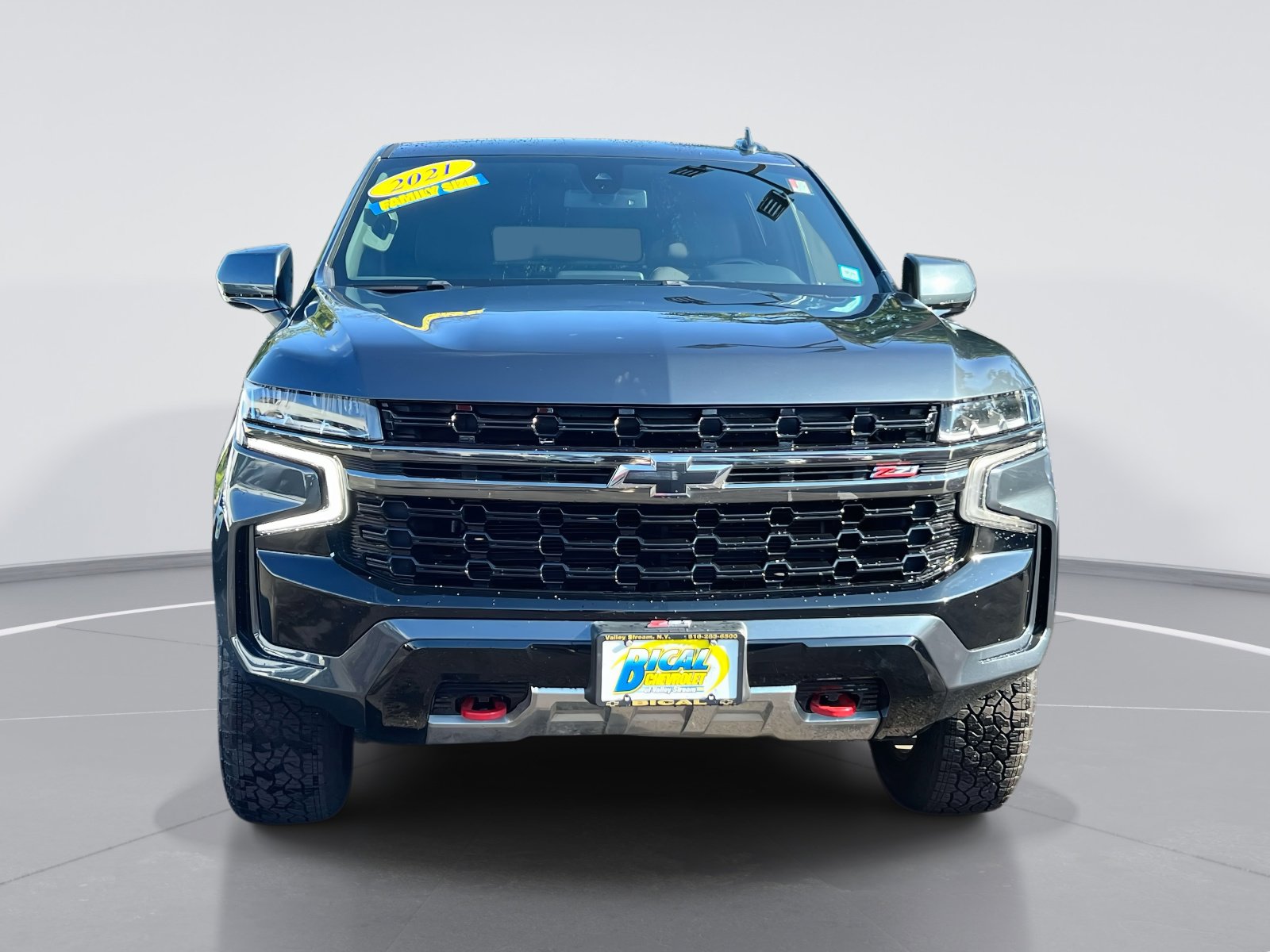 Used 2021 Chevrolet Tahoe Z71 image 2