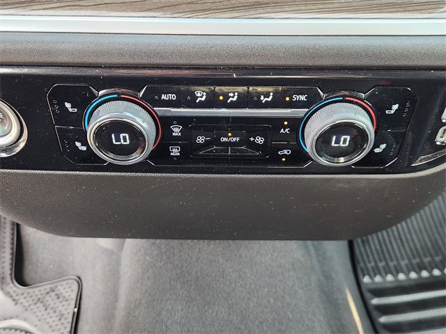 Used 2022 Chevrolet Silverado 1500 LT image 18