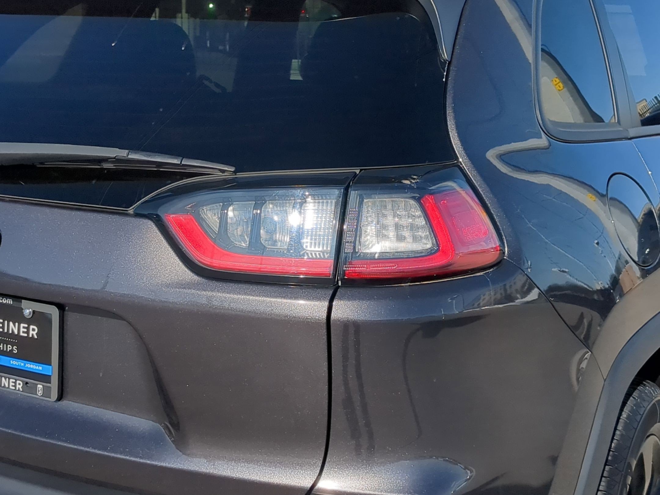 Used 2023 Jeep Cherokee Altitude Lux image 12