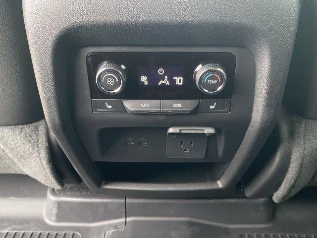 New 2026 Chevrolet Traverse High Country w/ LPO, Floor Liner Package FWD image 14